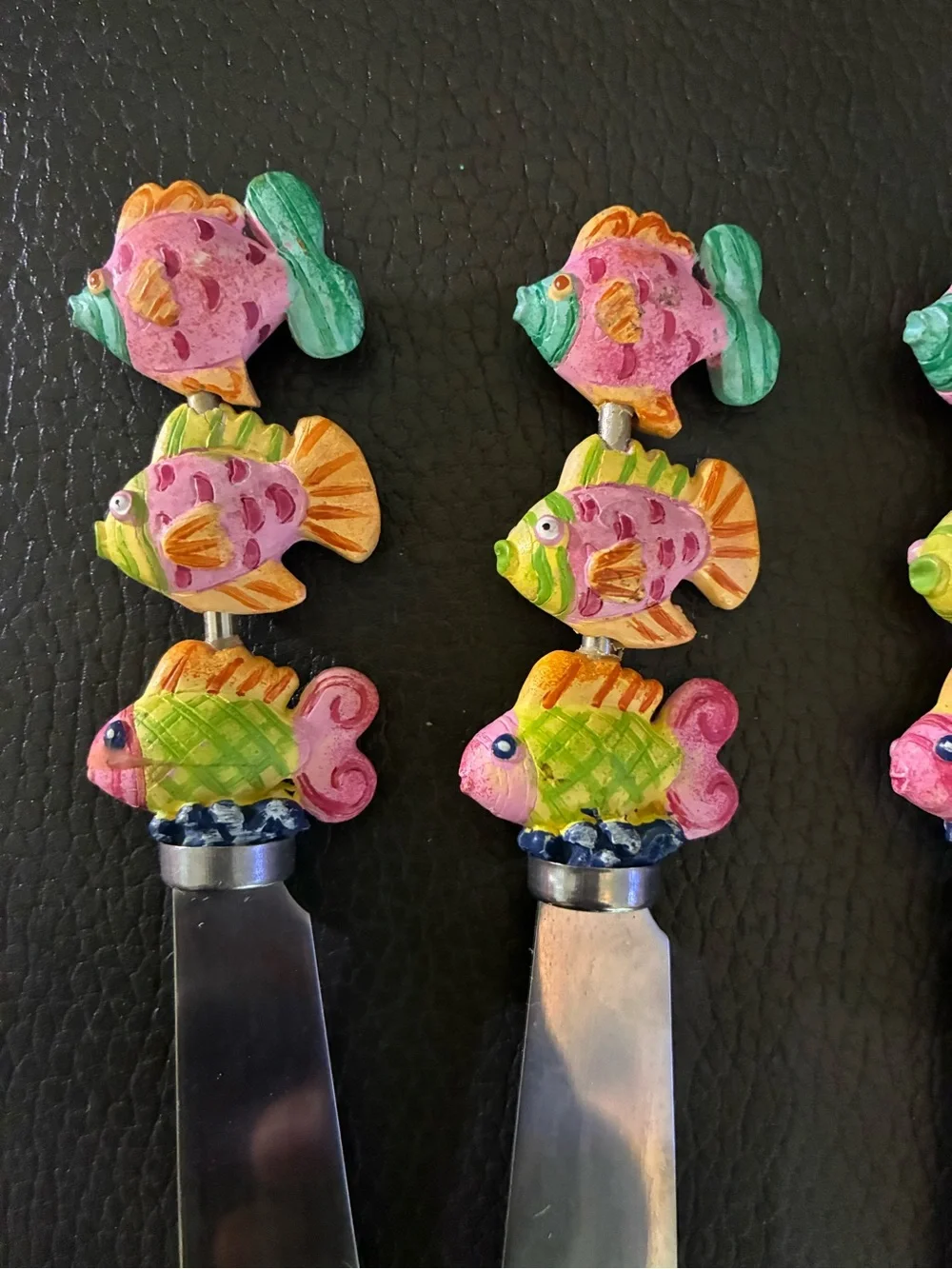 Set of 4 Boston Warehouse Stainless Steel Tropical Fish Butter/Cheese Spreaders